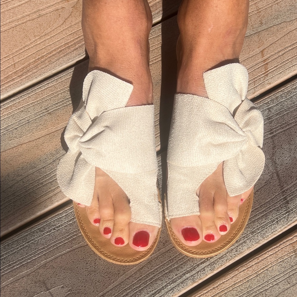 Elegant Cream Bow Sandals